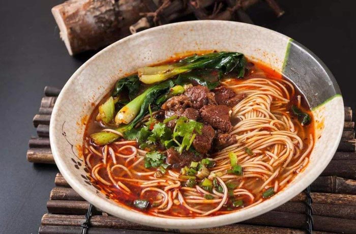 鹿寨红汤牛肉面培训